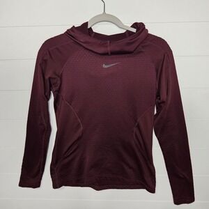 Nike Pro Hoodie Women's Small Burgundy Hyperwarm Polyester Spandex